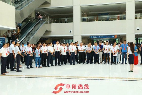 喜看新变化 畅谈大发展：人大代表视察大美阜阳建设