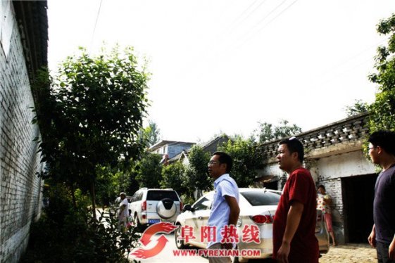 追寻典型足迹  争做合格党员(图)