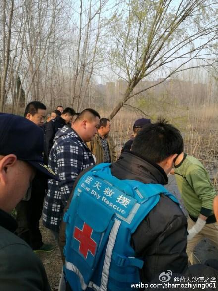 阜阳沙颍河惊现一具浮尸