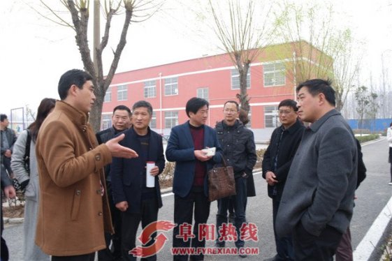 亳州市谯城区教育局到新马集镇参观学习义务教育均衡发展工作