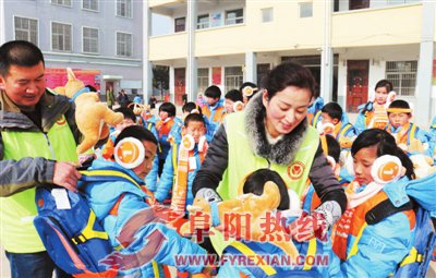 “壹基金”公益活动走进临泉