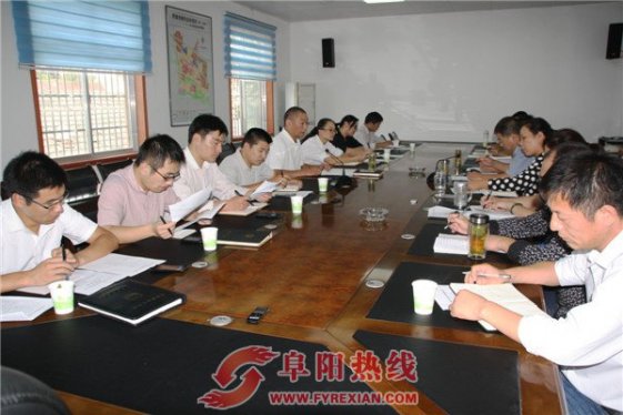 界首市政府办公室到住建委调研