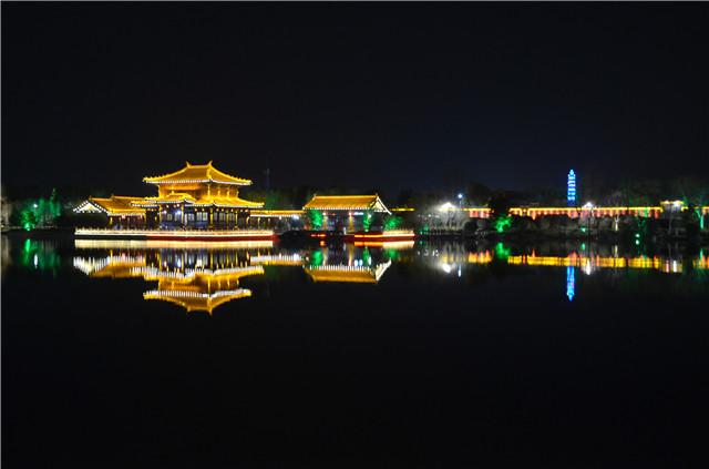 梦幻而冶艳 探秘颍上陶醉般的夜景