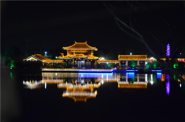 梦幻而冶艳 探秘颍上陶醉般的夜景